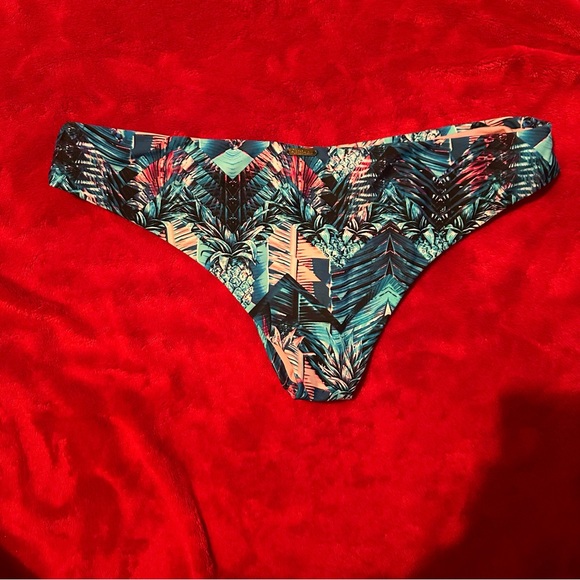 Raisins Blue and Pink Palms bikini bottoms size small!! - Picture 2 of 5